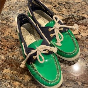 Boat shoes